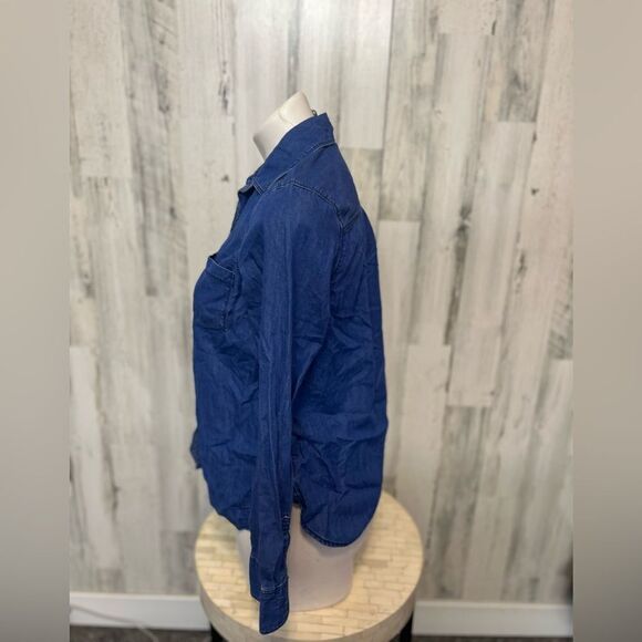 Blue top - Picture 3 of 5